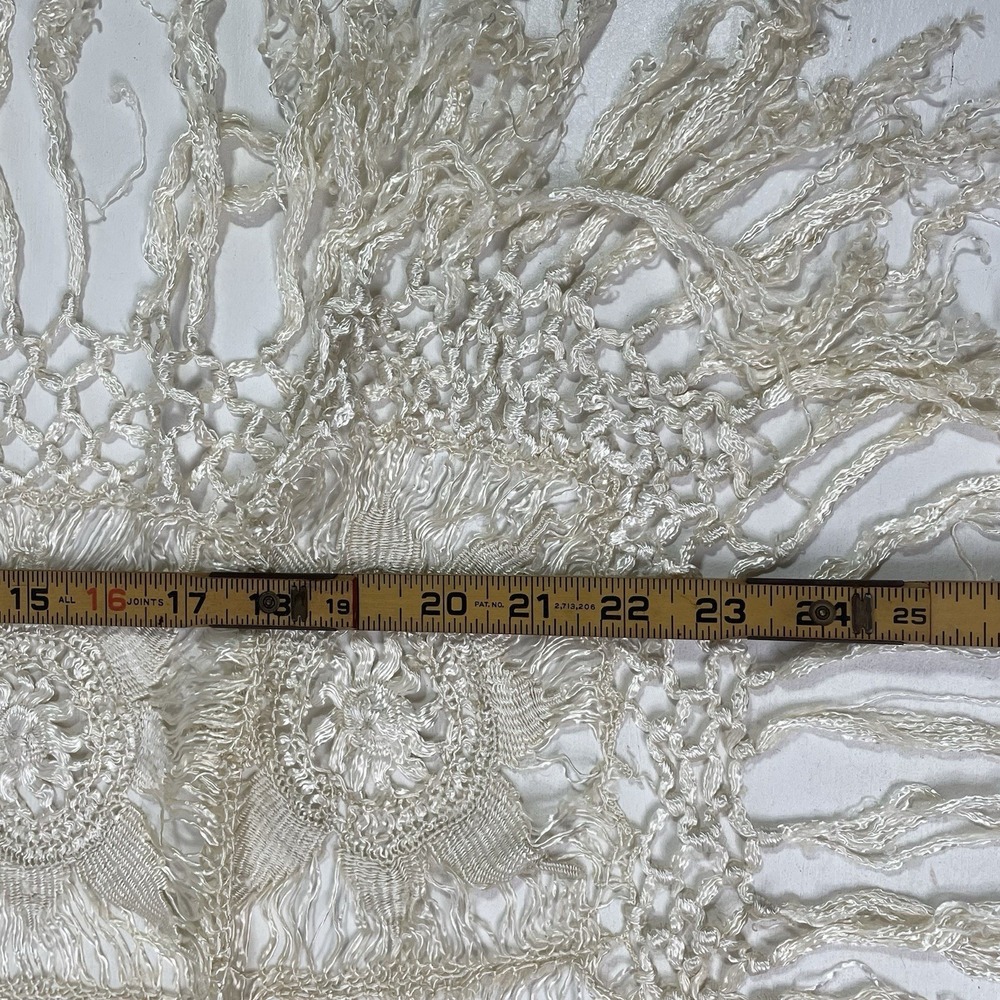 Vintage Cream Lace Crochet Coverlet Shawl Wrap Square Floral Fringe Delicate - Picture 16 of 16